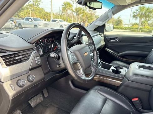Used 2016 Chevrolet Suburban LT image 26