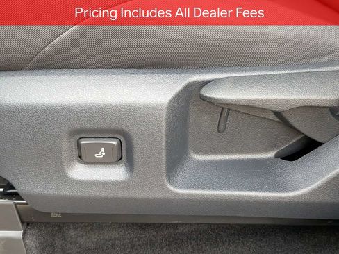 Certified 2025 Toyota Tacoma SR5 RWD image 21