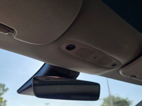 Used 2020 Tesla Model 3 Long Range image 32