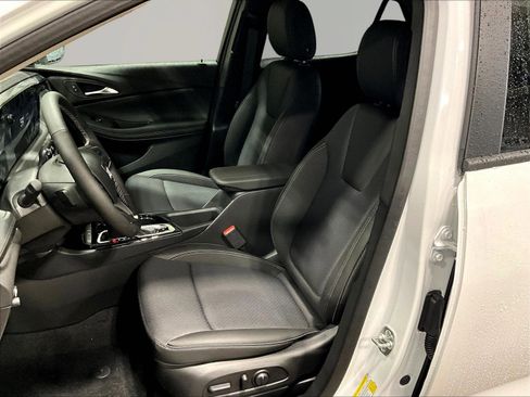New 2026 Buick Encore GX Preferred w/ Comfort Package FWD image 16