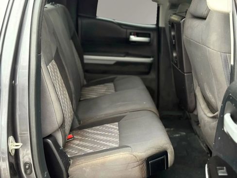 Used 2018 Toyota Tundra SR5 image 19