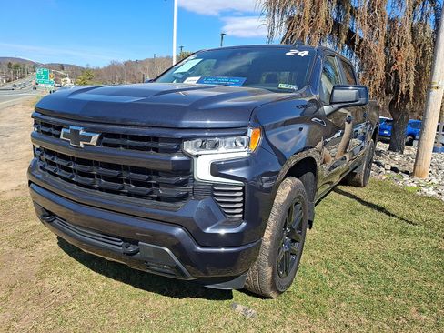 Used 2024 Chevrolet Silverado 1500 RST w/ LPO, Dark Essentials Package image 3