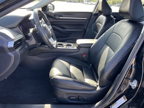 Used 2023 Nissan Altima 2.5 SL AWD/4WD image 7