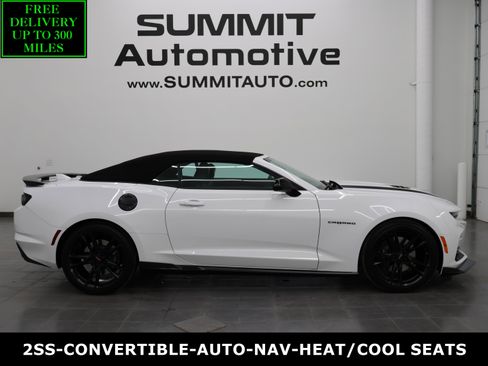 Used 2022 Chevrolet Camaro SS image 1