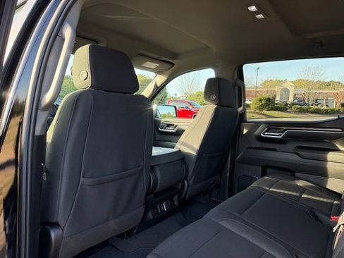 Used 2025 Chevrolet Silverado 1500 LT image 26