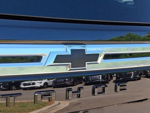 Certified 2023 Chevrolet Tahoe High Country AWD/4WD image 30