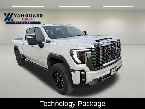 Used 2024 GMC Sierra 2500 Denali w/ Denali Reserve Package image 2