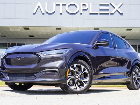 Used 2022 Ford Mustang Mach-E Premium image 1