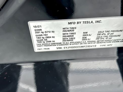 Used 2021 Tesla Model Y Long Range image 29