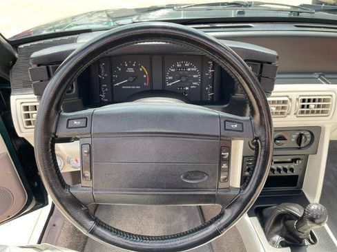 Used 1990 Ford Mustang LX RWD image 31