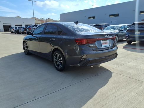 Used 2024 Kia Forte LXS FWD image 8