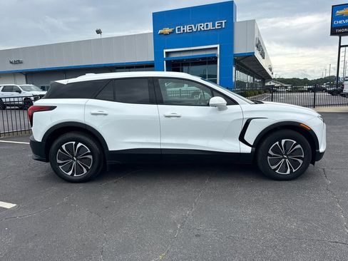 Used 2024 Chevrolet Blazer EV LT AWD/4WD image 5
