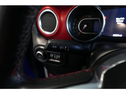 Used 2019 Jeep Wrangler Unlimited Rubicon AWD/4WD image 23