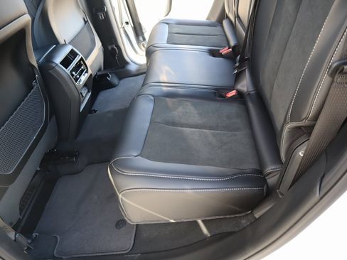 New 2025 Jeep Grand Cherokee Altitude image 12