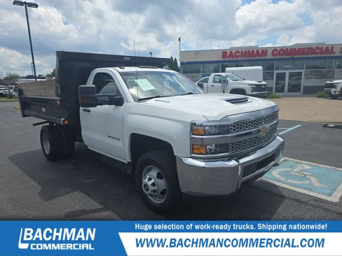 Used 2019 Chevrolet Silverado 3500 W/T w/ WT Convenience Package AWD/4WD image 1