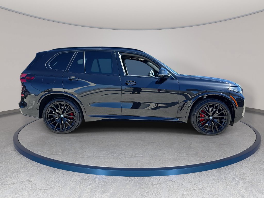 Used 2025 BMW X5 sDrive40i w/ M Sport Package RWD image 5