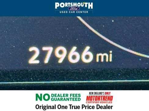 Used 2025 Volkswagen Atlas SE image 18