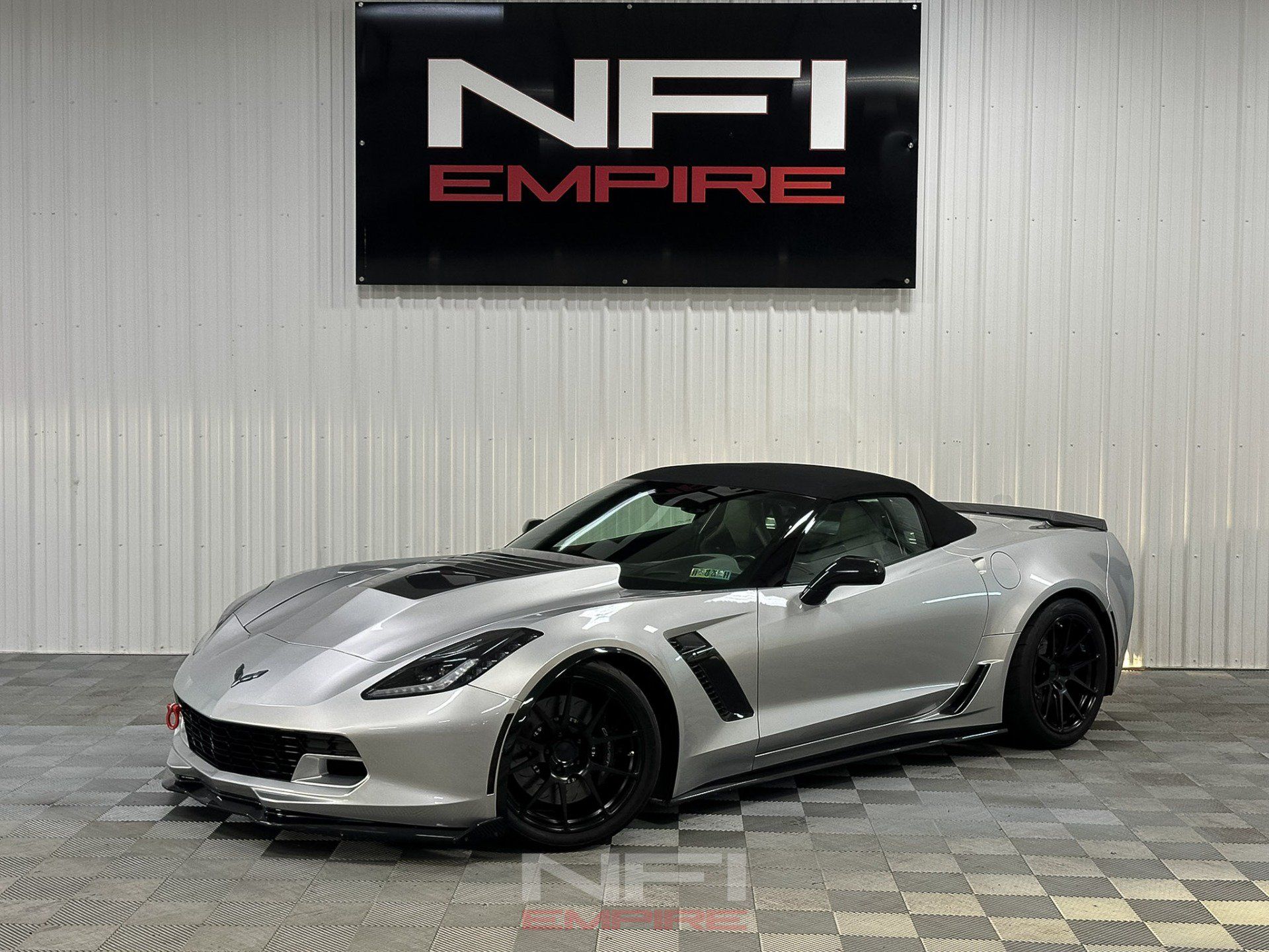 Used 2014 Chevrolet Corvette Stingray Convertible w/ 3LT Preferred Equipment Group RWD image 2