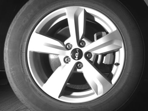 Used 2023 Kia Sorento LX FWD image 13