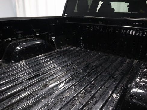 Used 2024 Chevrolet Silverado 1500 LT image 16