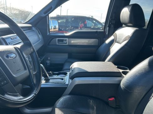 Used 2010 Ford F150 Raptor image 11