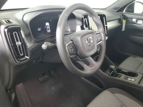 New 2026 Volvo XC40 B5 Core image 24