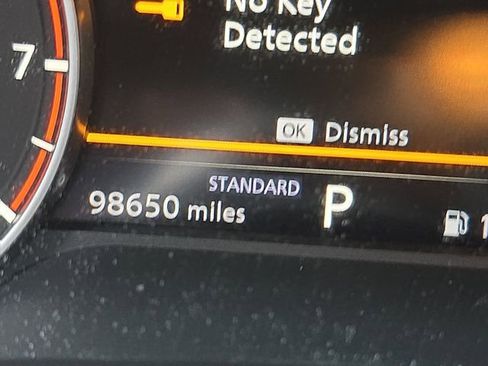 Used 2023 Nissan Rogue S image 25