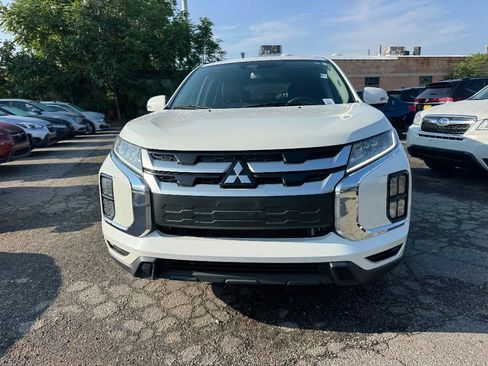 Used 2020 Mitsubishi Outlander Sport SE image 2