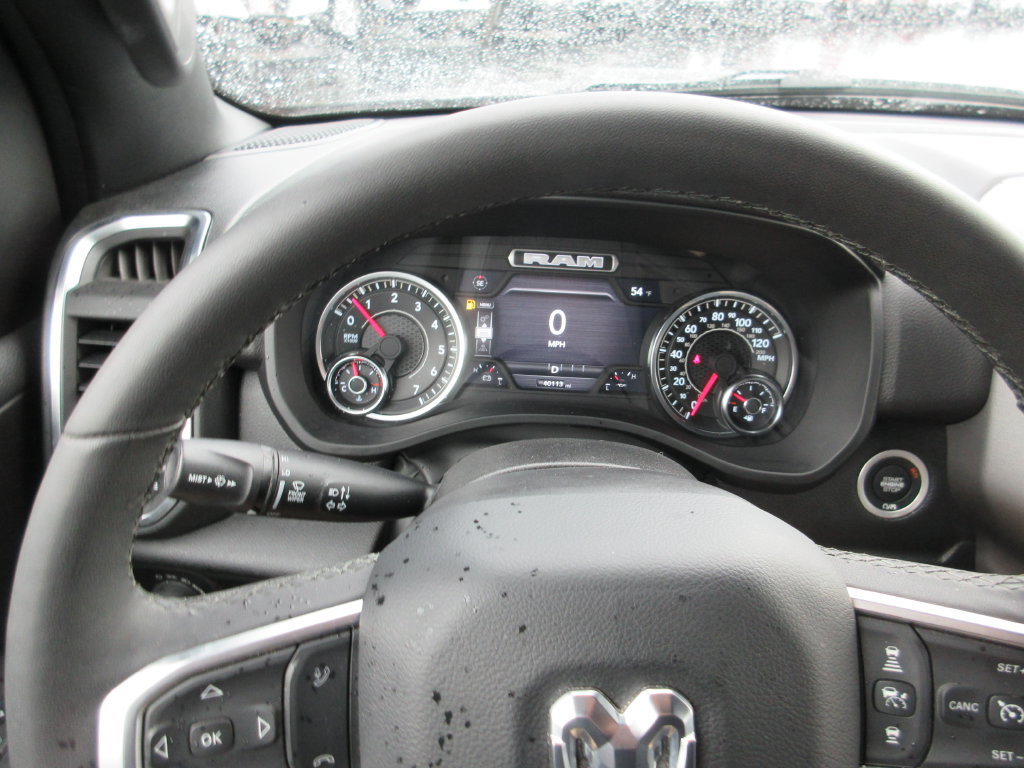 Used 2025 RAM 1500 Big Horn AWD/4WD image 30