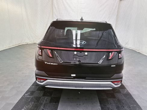 Used 2026 Hyundai Tucson Limited AWD/4WD image 12