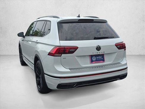 Used 2024 Volkswagen Tiguan SE R-Line FWD image 7