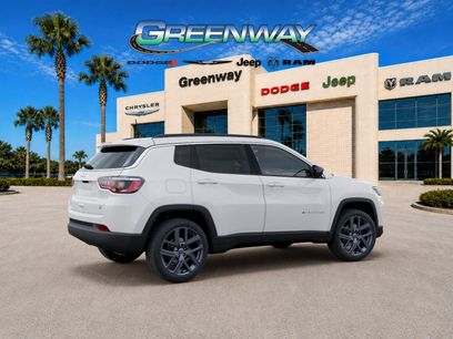 New 2026 Jeep Compass Latitude