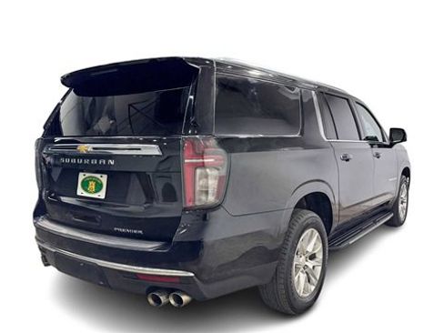 Used 2024 Chevrolet Suburban Premier w/ Premium Package 2 image 2