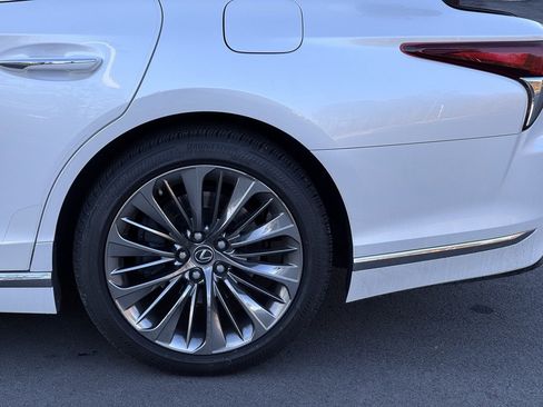 Used 2018 Lexus LS 500 AWD image 41