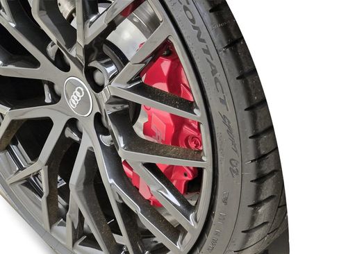 Used 2021 Audi R8 V10 w/ Premium Package image 14