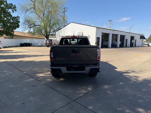 Used 2016 GMC Canyon SLT RWD image 29