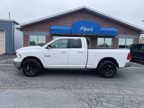 Used 2018 RAM 1500 Big Horn AWD/4WD image 3