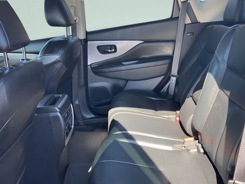 Used 2019 Nissan Murano SL w/ SL Technology Package AWD/4WD image 18
