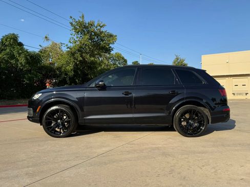 Used 2019 Audi Q7 3.0T Prestige AWD/4WD image 3