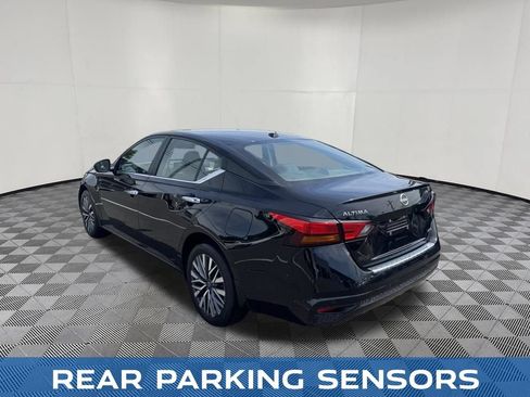 Used 2023 Nissan Altima 2.5 SV AWD/4WD image 7
