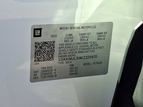 Used 2019 GMC Acadia SLT w/ LPO, Floor Liner Package image 29