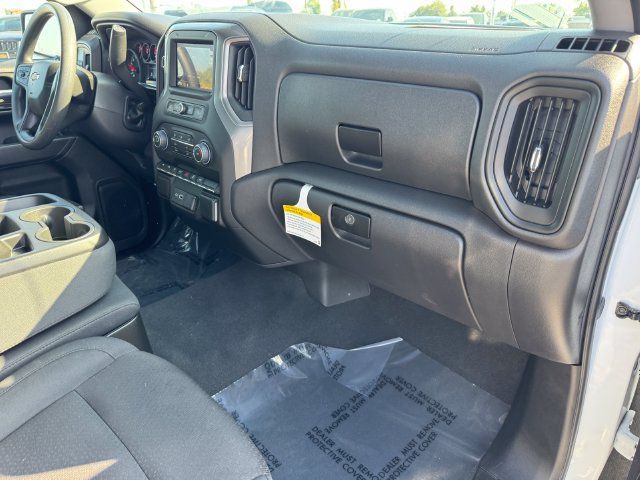 Used 2025 Chevrolet Silverado 1500 W/T w/ WT Safety Package RWD image 5