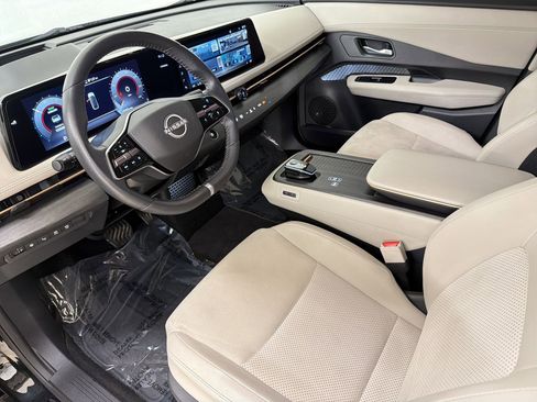 Used 2023 Nissan Ariya FWD image 4