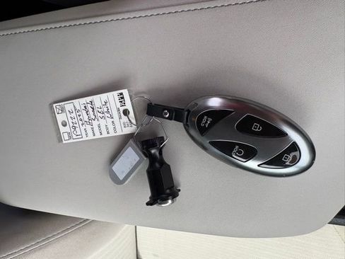 Used 2025 Hyundai Sonata SEL FWD image 6