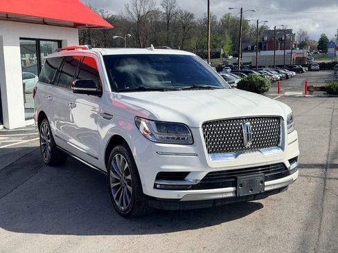 Used 2020 Lincoln Navigator Reserve image 8