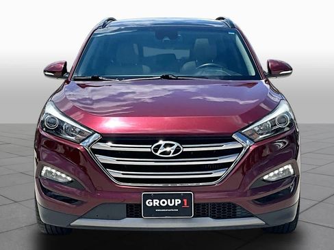 Used 2017 Hyundai Tucson Limited w/ Limited Ultimate Package 03 FWD image 4