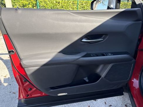 Used 2025 Lexus UX 300h FWD w/ Accessory Package (Z2) image 13