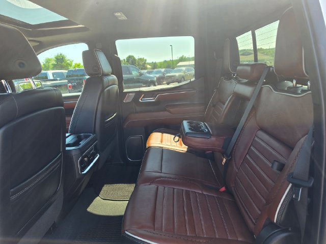 Used 2023 GMC Sierra 1500 Denali Ultimate AWD/4WD image 12