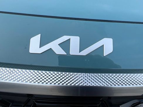 Used 2024 Kia Seltos SX w/ SX Sunroof Package AWD/4WD image 32