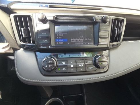Used 2014 Toyota RAV4 XLE AWD/4WD image 15